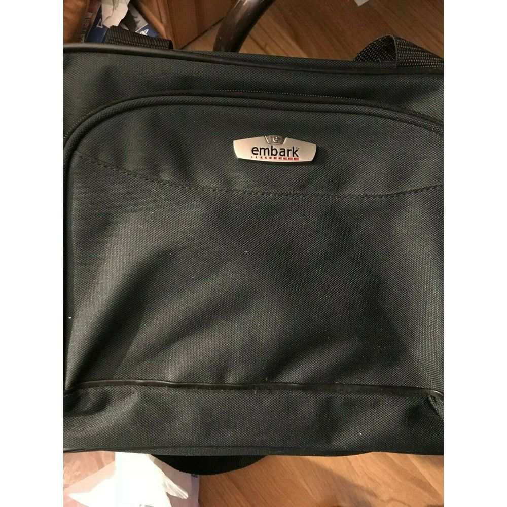 Embark Green Laptop Case